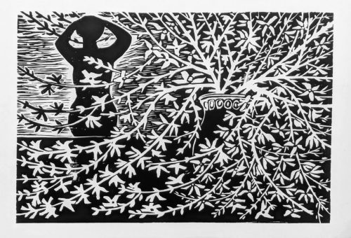 Blühende Zweige mit Statue